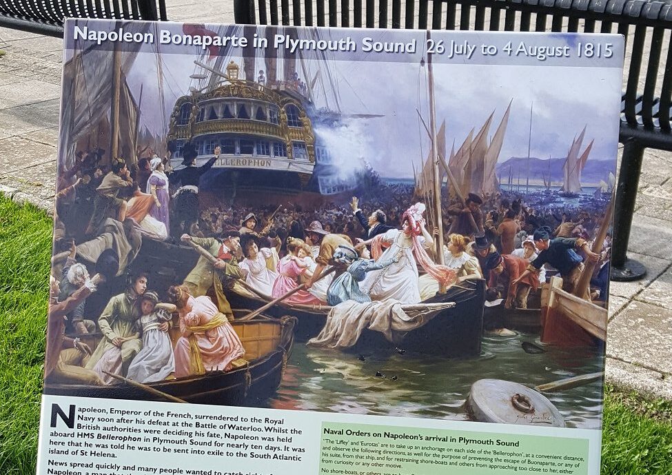 Napoleon geeft zich over in Plymouth in 1815