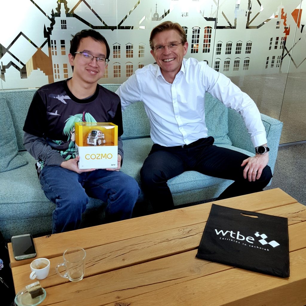 Trotse winnaar van Cozmo: Antonio Sigma Sanjaya