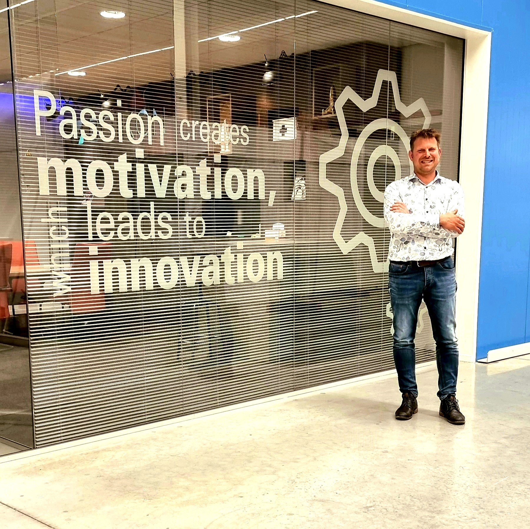 HR Manager Hendrikus van de Lageweg op de foto bij Boikon