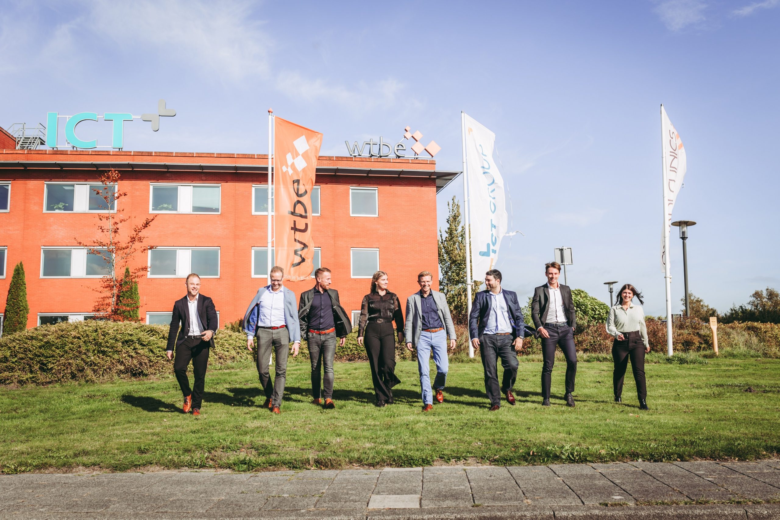 Team WtbE voor kantoor Groningen