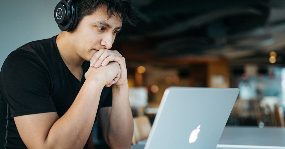 Communicatieve Skills Achter De Laptop